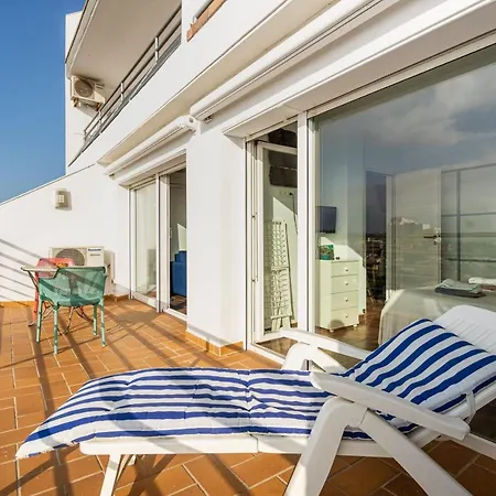 Atico Welcs Frente Al Mar Con Terraza Grande Apartamento Ampuriabrava